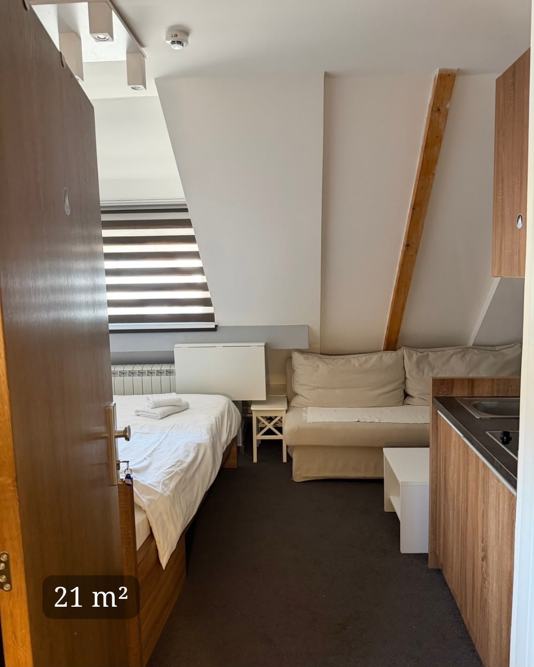 WhatsApp Image 2026-09-15 at 18.03.46 Na prodaju dva moderna apartmana u kompleksu Konaci “Sunčani Vrhovi”
