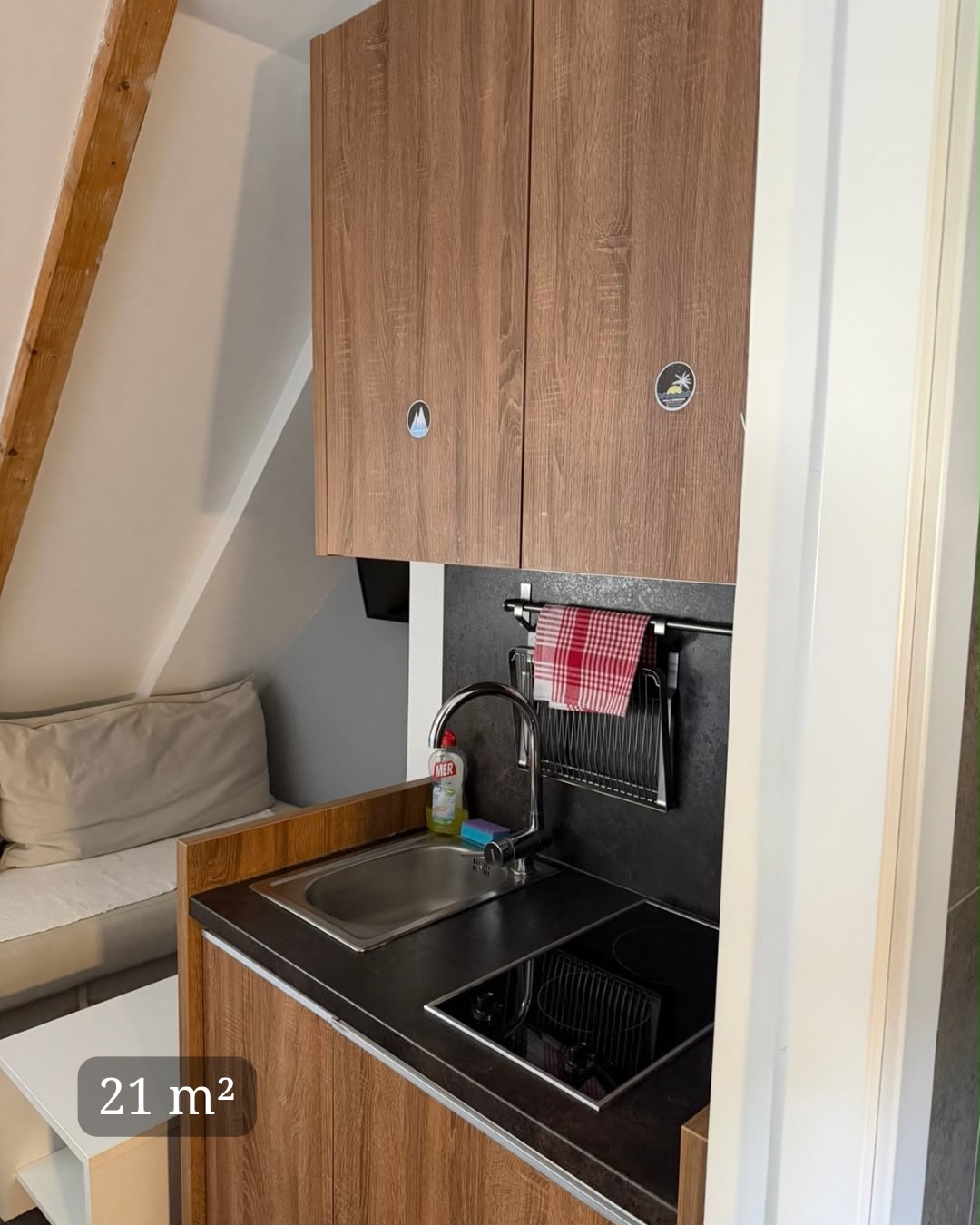 WhatsApp Image 2026-09-15 at 18.03.55 Na prodaju dva moderna apartmana u kompleksu Konaci “Sunčani Vrhovi”